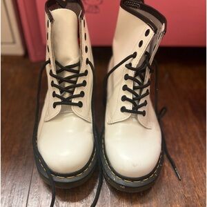 Dr.Martens